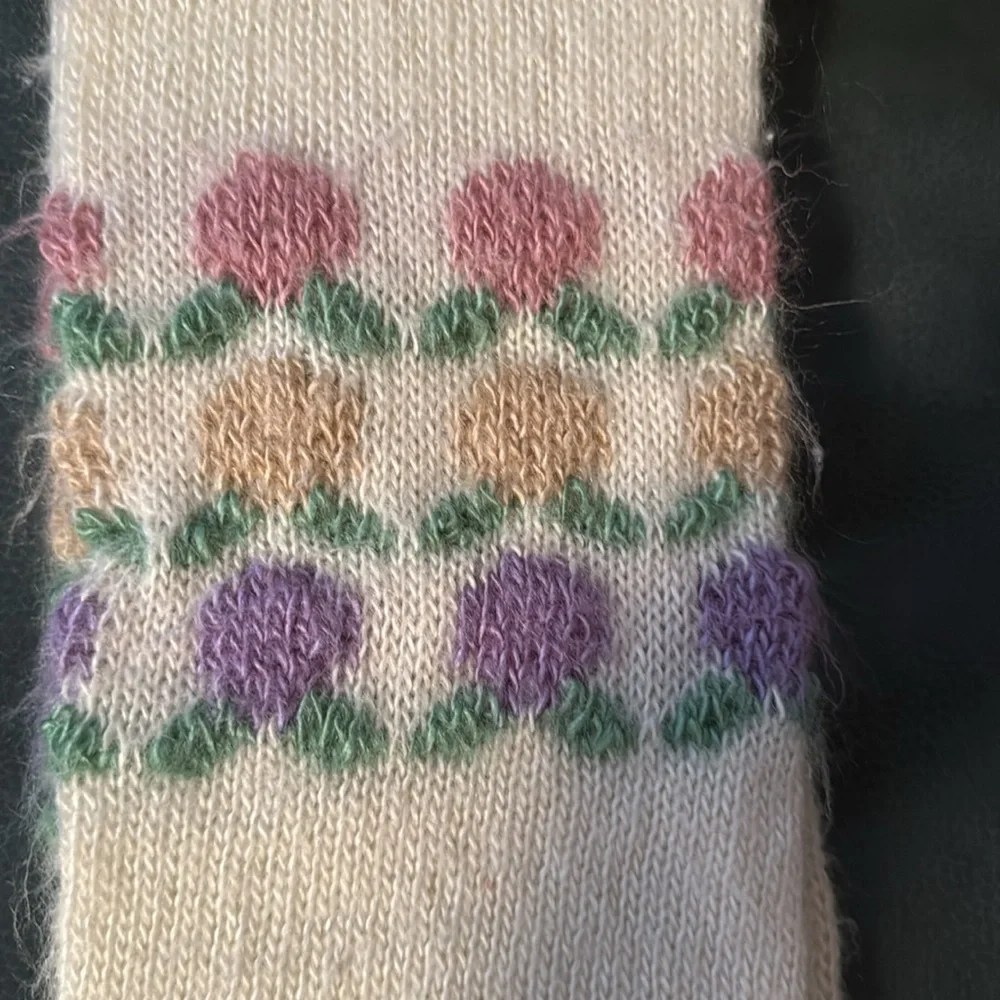 Hansen Floral Patterned Cream Knit Scarf-64x6